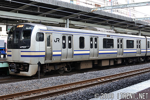 クハE216-2068