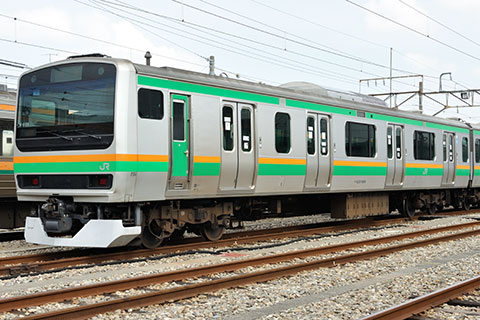 クハE231-8066