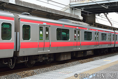 モハE2323-5018