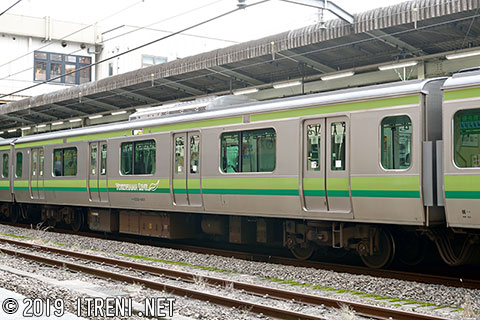 モハE232-6401