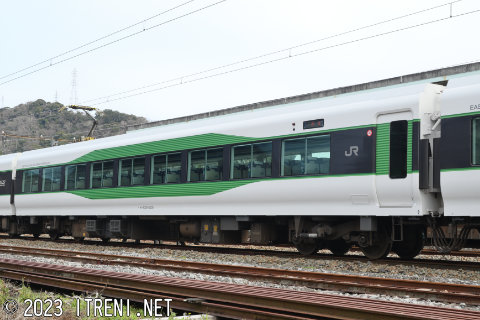 モハE257-5005