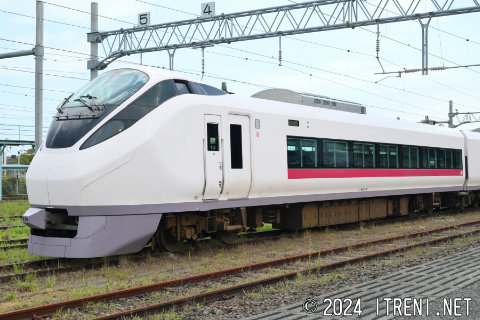 クハE657-16
