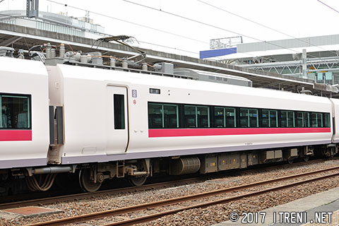 モハE657-4