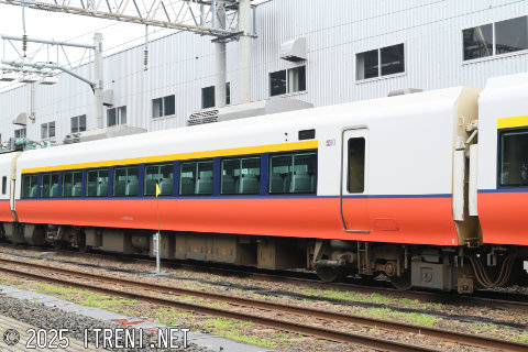 モハE750-101