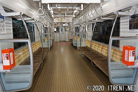 EV-E800-1車内