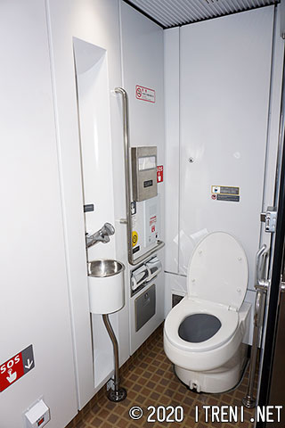 EV-E800-1便所