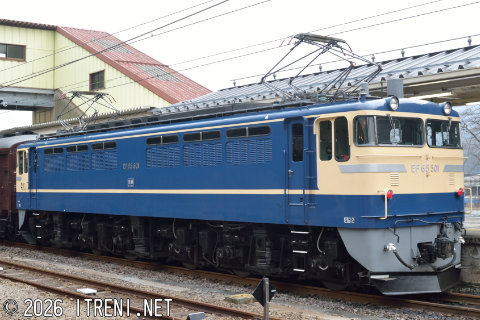 EF65 501