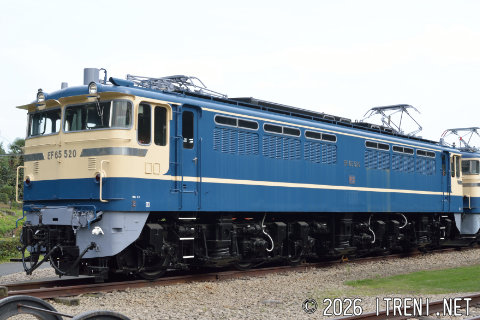 EF65 520