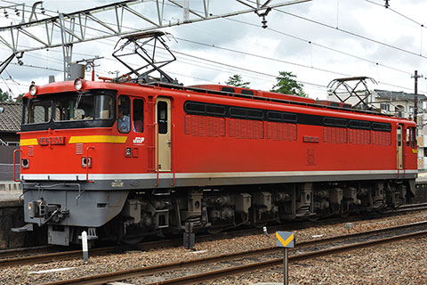 EF67 105