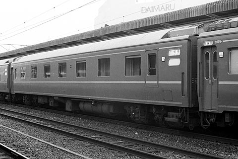 オロネ25 703