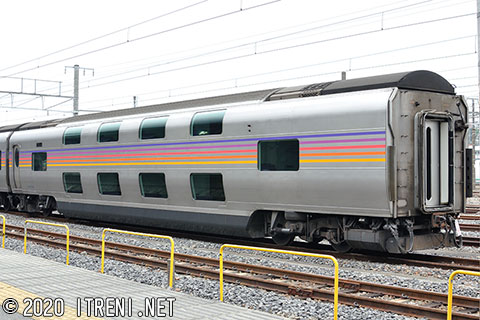 スロネE27-302