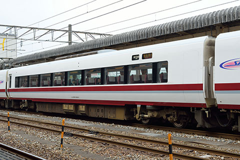 北越急行モハ683-8301