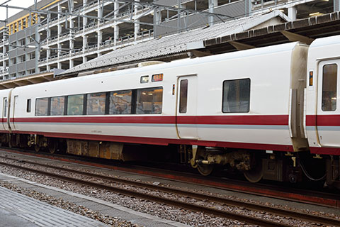 北越急行サハ683-8301