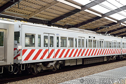 京王電鉄デワ621