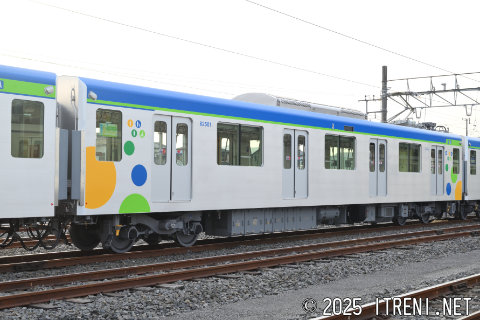 東武鉄道モハ82501