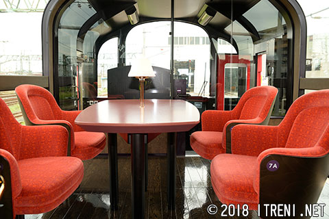 ET122-1002展望ハイデッキ